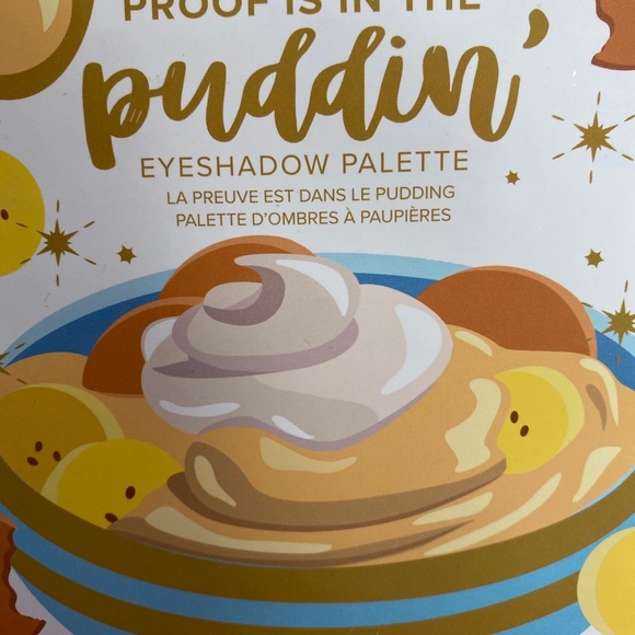 Makeup bundle - Picture 4 of 5